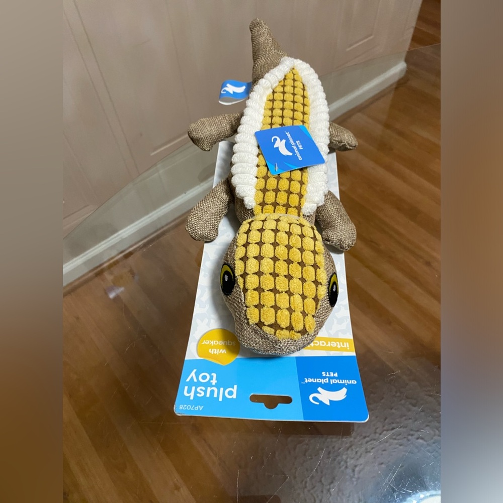 Animal Planet Toy for Dog  with Squeaker Alligator 🐊 16” Tall New